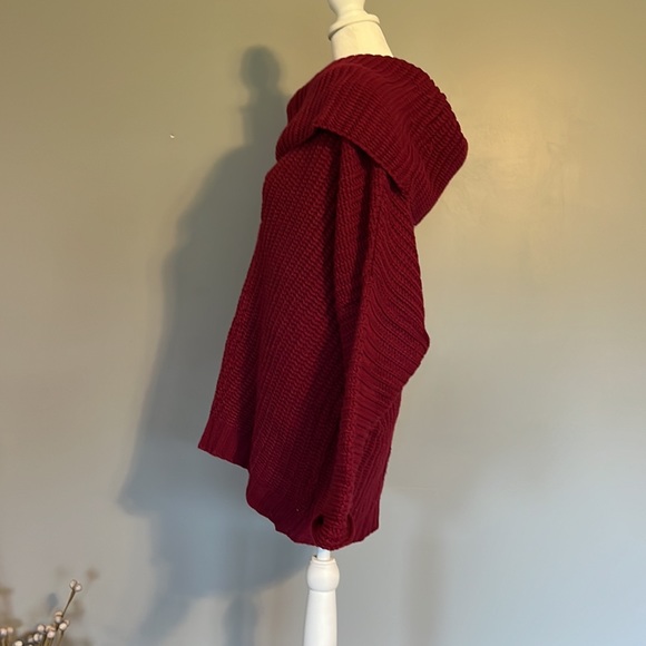 Umgee Pink Oversize Turtleneck Sweater, Size Small - Picture 3 of 5